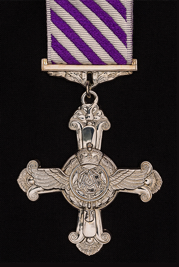 Distinguished Flying Cross (United Kingdom)